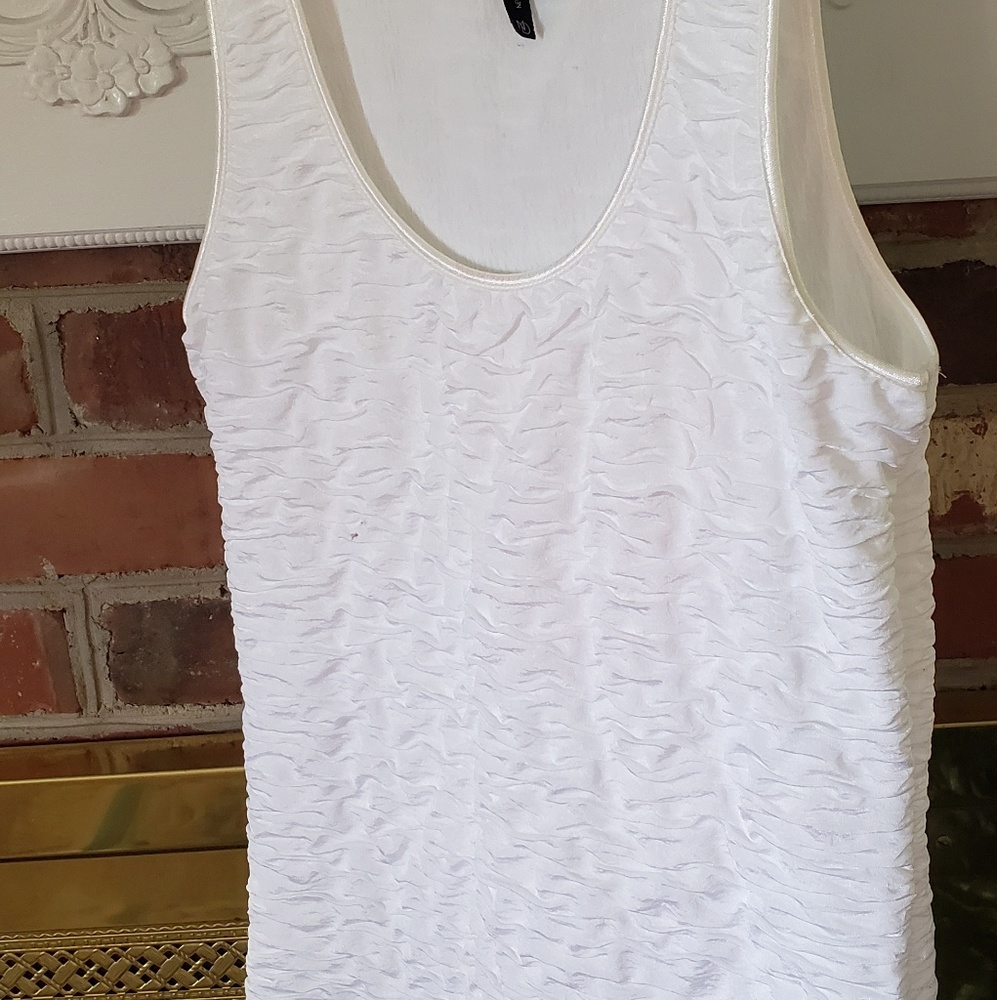 ♥️3 for $10 New Directions Tank